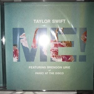Taylor Swift ME! CD